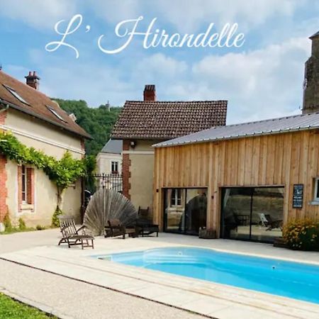 Pool House-L'Hirondelle De Sermizelles- Grand Jardin, Calme Et Nature Aux Portes Du Morvan Zewnętrze zdjęcie