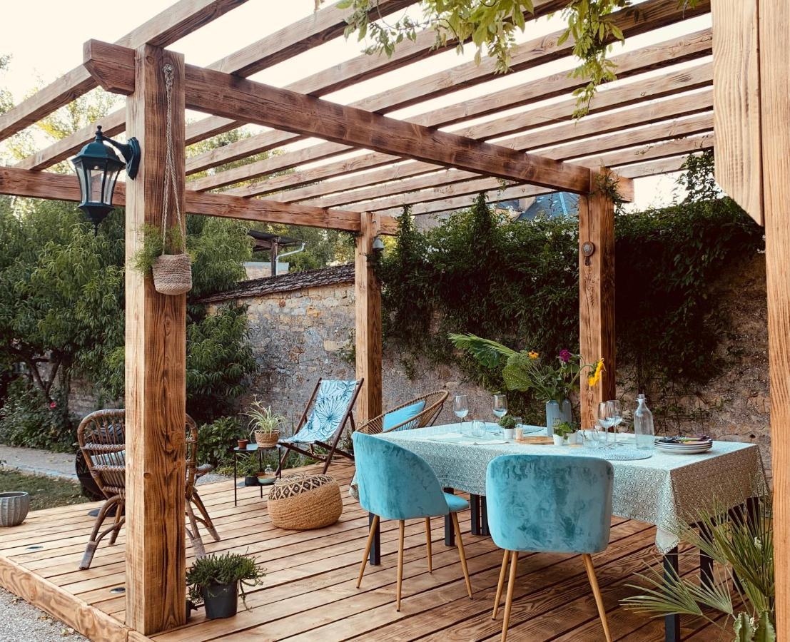 Pool House-L'Hirondelle De Sermizelles- Grand Jardin, Calme Et Nature Aux Portes Du Morvan Zewnętrze zdjęcie